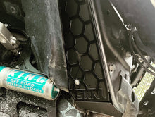 Load image into Gallery viewer, 07-21Tundra Fender Splashplates