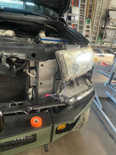 Load image into Gallery viewer, 07-13 Tundra Grill Splashplates